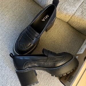 Black Chunky Heel Loafers